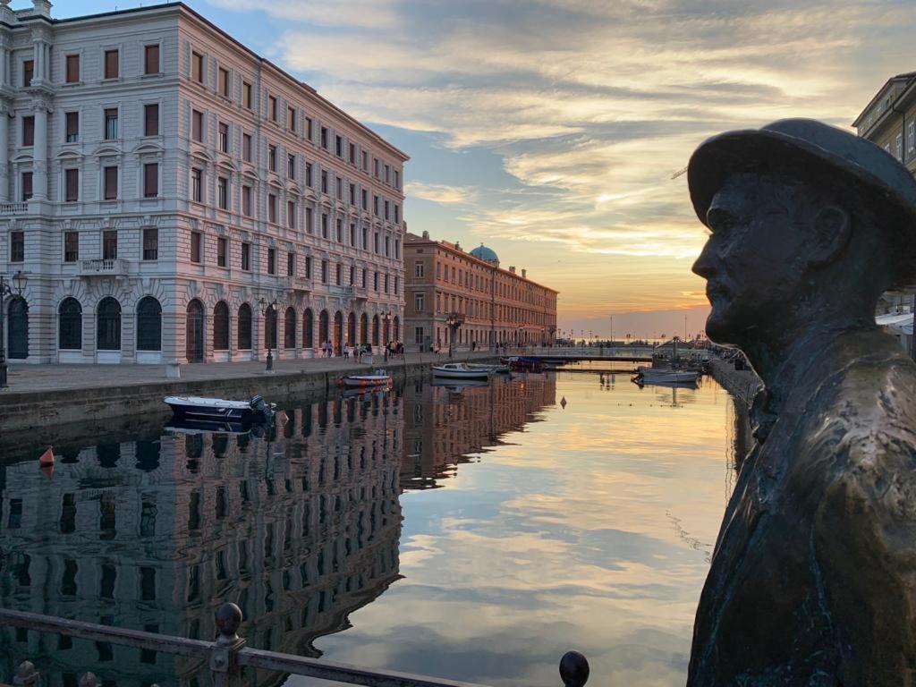 Madonna Del Mare Lejlighed Trieste Eksteriør billede